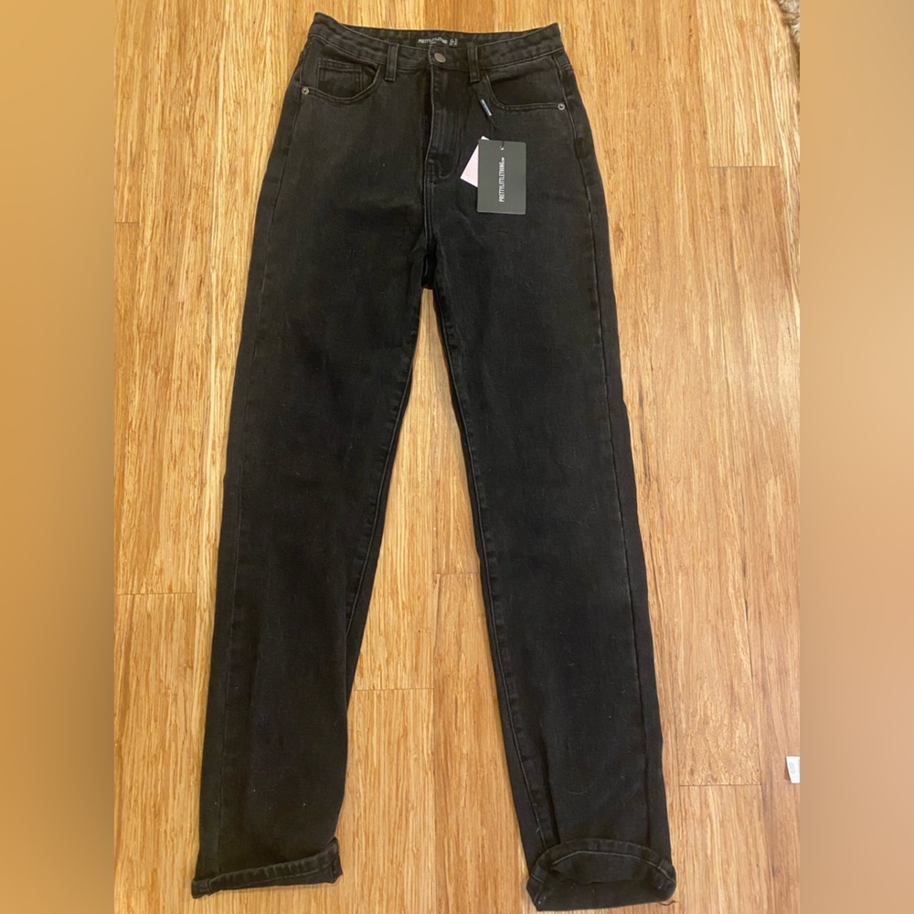 Pretty Little Thing Tall Straight Black Jeans